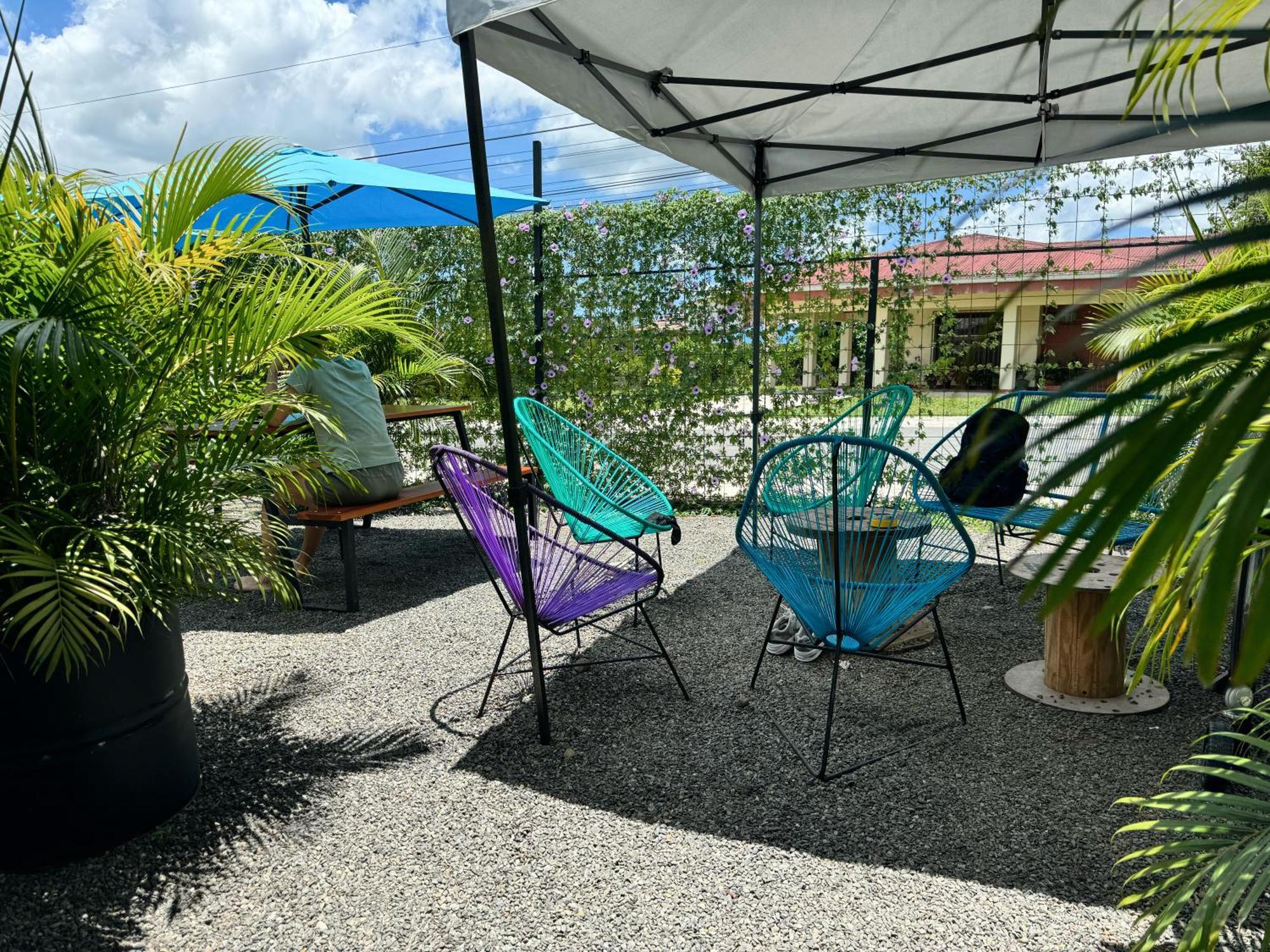 Pura Vibra Hostel La Fortuna Eksteriør bilde
