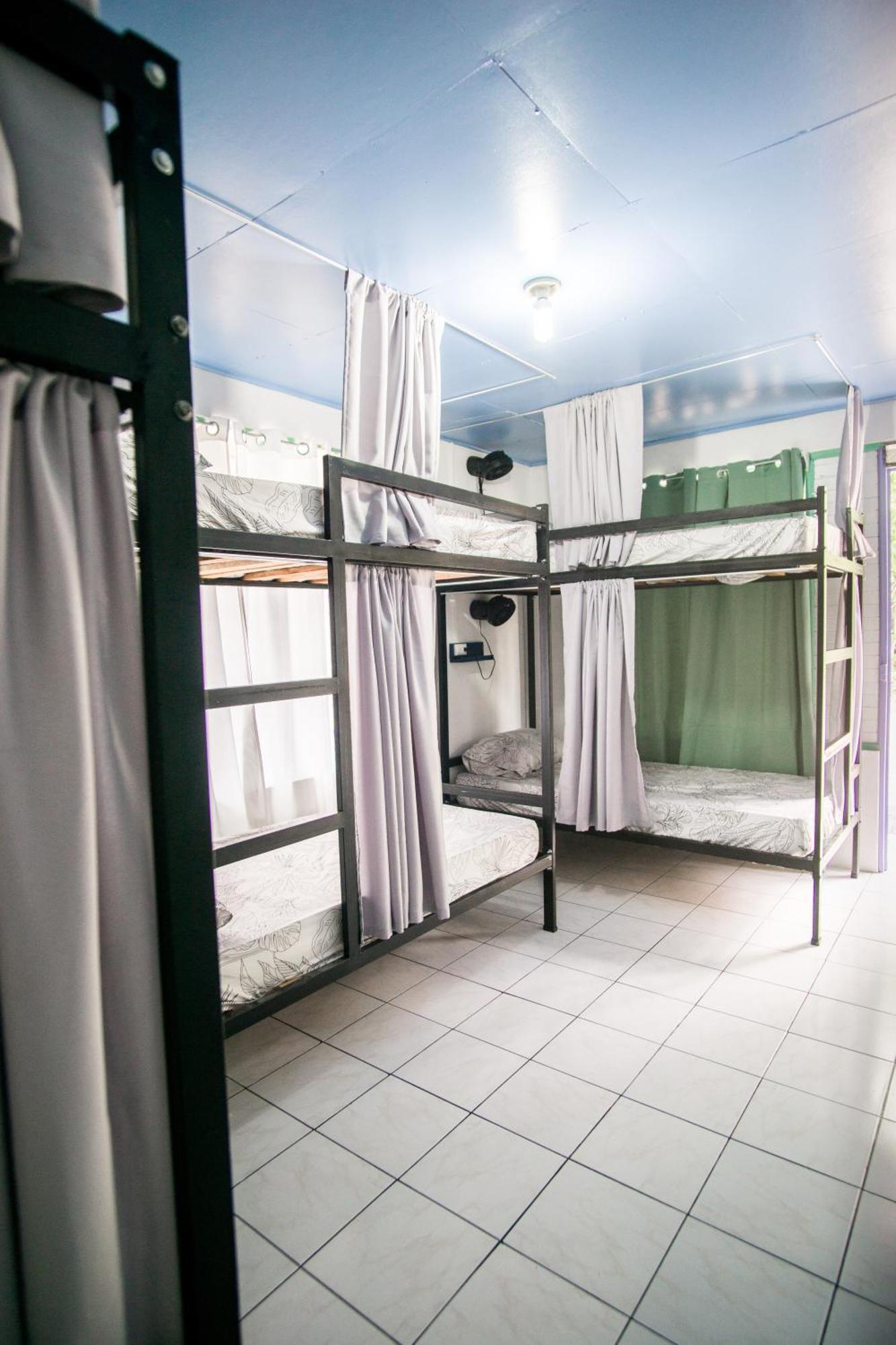 Pura Vibra Hostel La Fortuna Eksteriør bilde